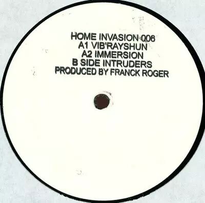 <a href=\'\'>Franck Roger</a> - Vib\'Rayshun