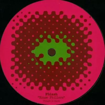 <a href=\'\'>Phlash</a> - House Phillerz