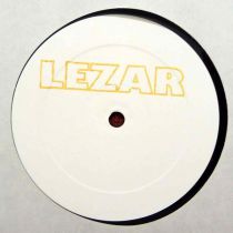 <a href=\'\'>Unknow Artist</a> - Touch Me